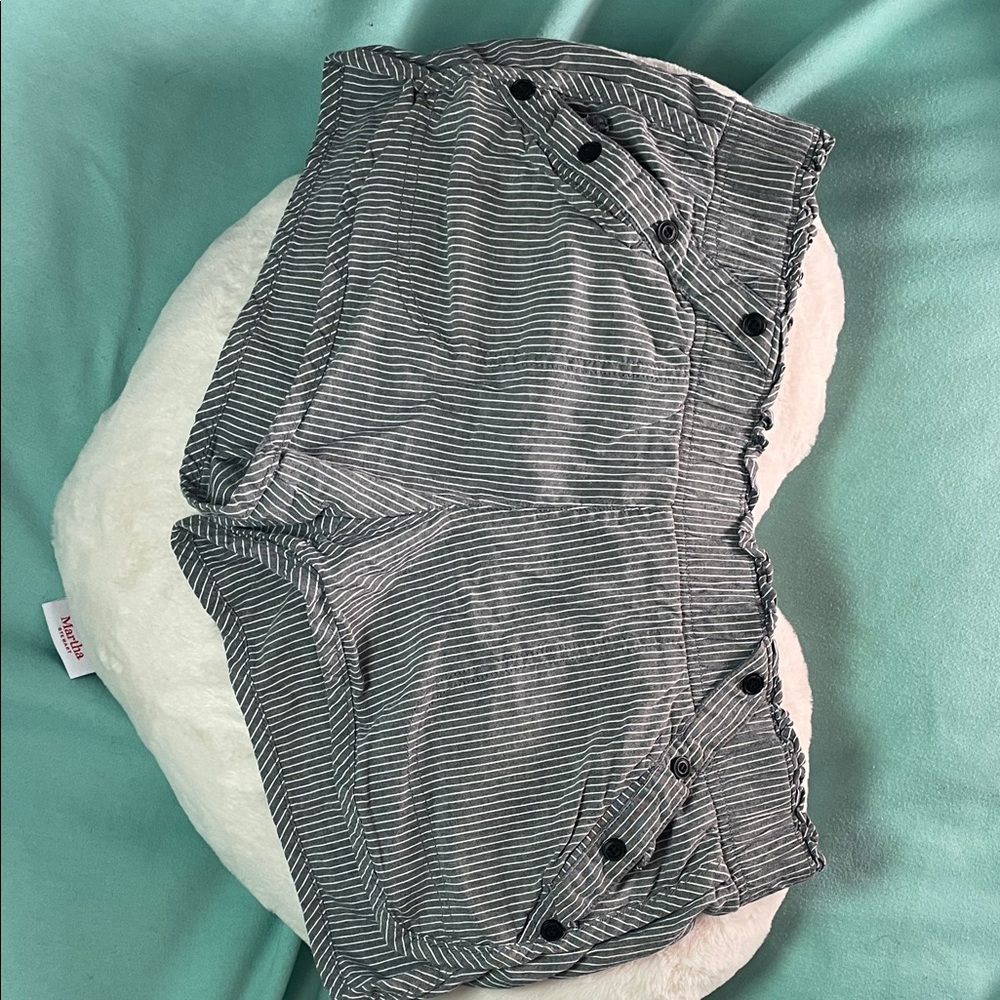 Striped Button-Accent Shorts in Mauve